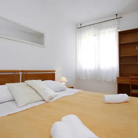 Apartment Toma *